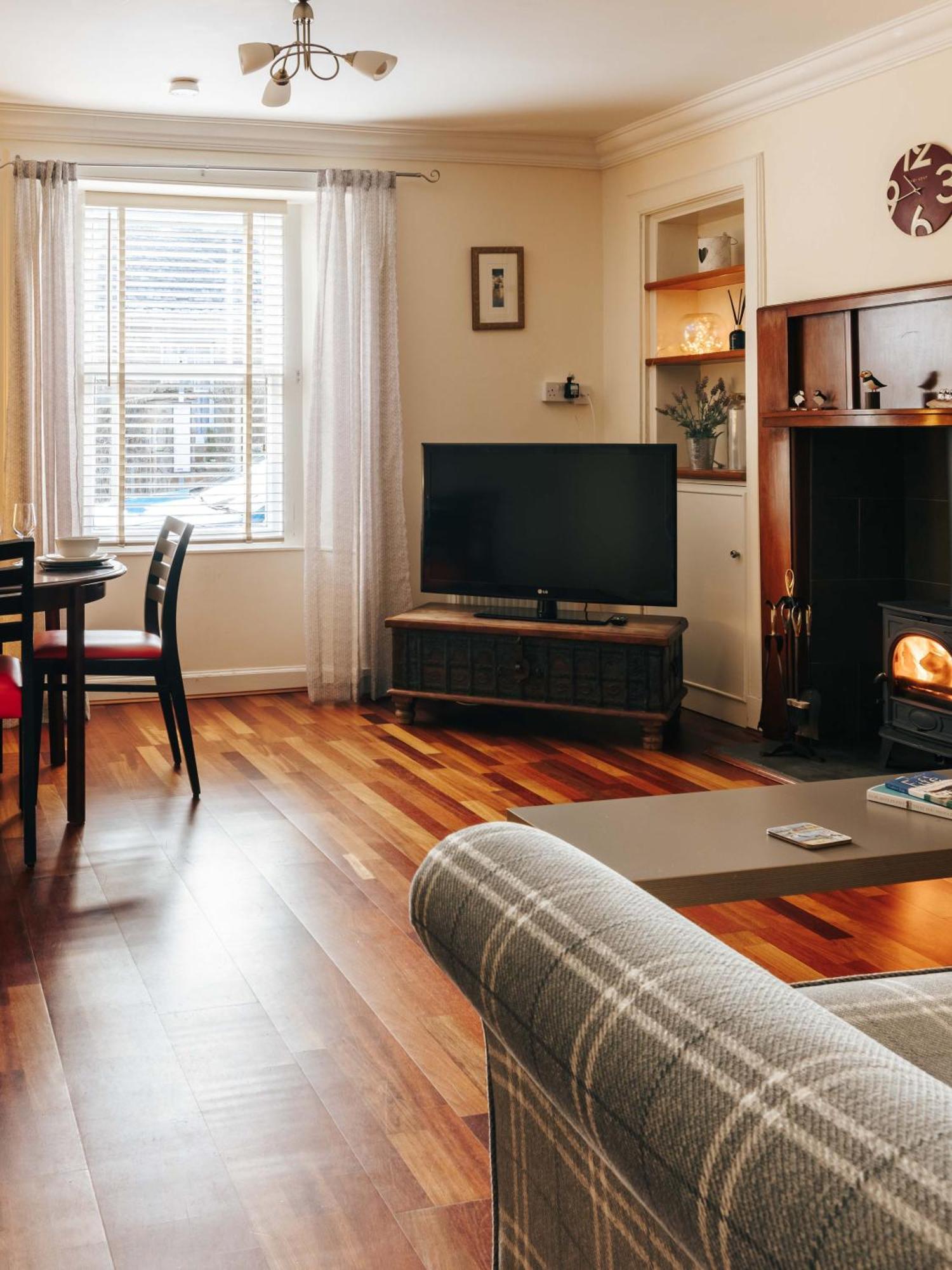 Kenmore House, エリー エクステリア 写真